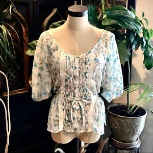 Guess floral tie waist dolman sleeve peasant top